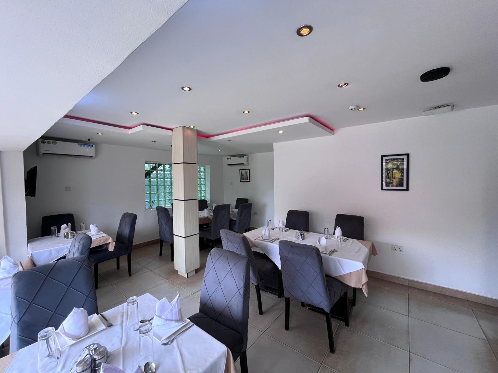 Blackwood Hotels Ikeja Ngoại thất bức ảnh