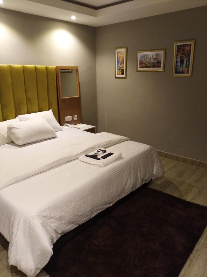 Blackwood Hotels Ikeja Ngoại thất bức ảnh